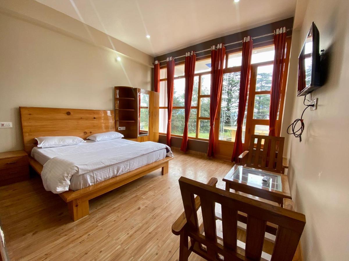 Hotel Mansarovar Inn Munsyari Екстериор снимка